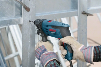 Дрель ударная Bosch GSB 1600 RE 701Вт патрон:быстрозажимной реверс (0601228200) - купить недорого с доставкой в интернет-магазине