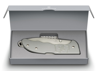 Нож перочинный Victorinox Evoke Alox (0.9415.D26) 136мм 5функц. серебристый подар.коробка - купить недорого с доставкой в интернет-магазине