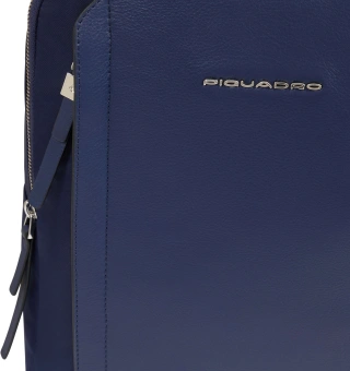 Рюкзак женский Piquadro Lyra CA5566W92T/BLU темно-синий нейлон/натур.кожа - купить недорого с доставкой в интернет-магазине