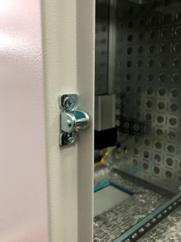 Шкаф коммутационный ЦМО (ШТВ-Н-18.6.5-4ААА-Т1) настенный 18U 600x500мм пер.дв.стал.лист несъемн.бок.пан. 150кг серый 75кг 120град. 900мм IP55 IK10 металл уличный всепогодный с кондиционером с вентилятором с нагревателем укомплектованный - купить недорого с доставкой в интернет-магазине