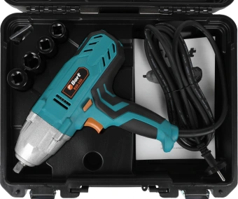 Гайковерт Bort BSR-550 550Вт патрон:квад.1/2" (кейс в комплекте) (93723880) - купить недорого с доставкой в интернет-магазине