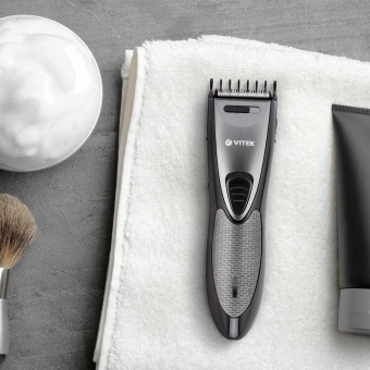 Машинка для стрижки Vitek VT-2567 графитовый 4.8Вт (насадок в компл:2шт) - купить недорого с доставкой в интернет-магазине