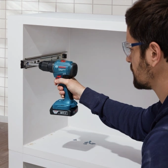 Дрель-шуруповерт Bosch GSR 185-LI аккум. патрон:быстрозажимной (06019K3005) - купить недорого с доставкой в интернет-магазине