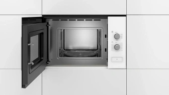 Микроволновая печь Bosch BFL520MW0 20л. 800Вт белый (встраиваемая) - купить недорого с доставкой в интернет-магазине