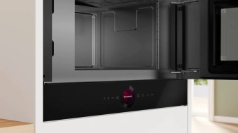 Микроволновая печь Bosch BFR9221B1 21л. 900Вт черный (встраиваемая) - купить недорого с доставкой в интернет-магазине