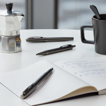 Ручка шариков. Parker IM Monochrome K328 (2172961) Gun Metal M син. черн. подар.кор. - купить недорого с доставкой в интернет-магазине