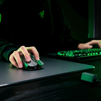 Мышь Razer Viper V3 Pro черный оптическая 35000dpi беспров. USB 8but (RZ01-05120100-R3G1) - купить недорого с доставкой в интернет-магазине