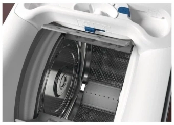 Стиральная машина Electrolux EW6TN3262 пан.англ. класс: D загр.вертикальная макс.:6кг белый - купить недорого с доставкой в интернет-магазине