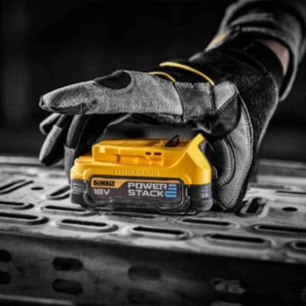 Зарядное устройство DeWalt 1102E2-QW (DCB1102E2-QW) - купить недорого с доставкой в интернет-магазине