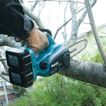 Цепная пила Makita DUC302Z аккум. дл.шины:7.8" (20cm) - купить недорого с доставкой в интернет-магазине