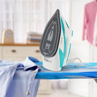 Утюг Vitek VT-8355 2600Вт бирюзовый/белый - купить недорого с доставкой в интернет-магазине