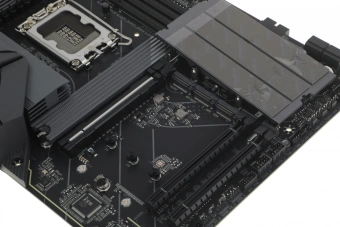 Материнская плата Gigabyte Z890 EAGLE Soc-1851 Intel Z890 4xDDR5 ATX AC`97 8ch(7.1) 2.5Gg RAID+DP - купить недорого с доставкой в интернет-магазине