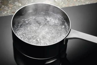 Индукционная варочная поверхность Electrolux EIV84550 черный - купить недорого с доставкой в интернет-магазине