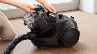 Пылесос Bosch Serie 4 BGC21X300 550Вт черный - купить недорого с доставкой в интернет-магазине