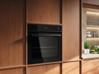 Духовой шкаф Электрический Electrolux EOC9P3XH черный - купить недорого с доставкой в интернет-магазине