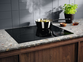 Индукционная варочная поверхность Electrolux EIB60420CK черный - купить недорого с доставкой в интернет-магазине