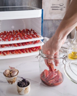 Сушка для фруктов и овощей Starwind SFD6430 6под. 400Вт синий - купить недорого с доставкой в интернет-магазине