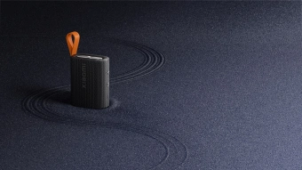 Колонка порт. Xiaomi Sound Pocket 5W черный 5W 1.0 BT 25м 1000mAh (QBH4269GL) - купить недорого с доставкой в интернет-магазине