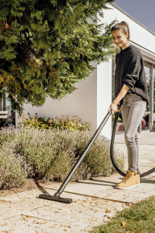 Строительный пылесос Karcher WD 3 S V-19/4/20 (YSY) 1000Вт (уборка: сухая/влажная/выдув/сбор воды) желтый - купить недорого с доставкой в интернет-магазине