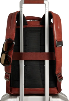 Рюкзак мужской Piquadro Solm CA7020S141/CU табачный натур.кожа - купить недорого с доставкой в интернет-магазине