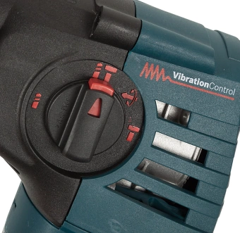 Перфоратор Bosch GBH 3-28 DRE Professional патрон:SDS-plus уд.:3.1Дж 800Вт (кейс в комплекте) - купить недорого с доставкой в интернет-магазине