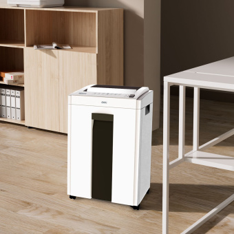 Шредер Deli ET053 белый с автоподачей (секр.P-4) фрагменты 16лист. 23лтр. - купить недорого с доставкой в интернет-магазине