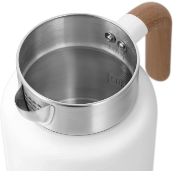 Чайник электрический Kitfort КТ-6724 1.5л. 2200Вт белый/дерево корпус: нерж.сталь/пластик - купить недорого с доставкой в интернет-магазине