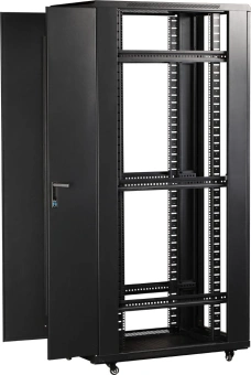 Шкаф коммутационный Lanmaster (TWT-CBB-37U-6X10-P1) напольный 37U 600x1000мм пер.дв.перфор. задн.дв.перфор.2-хст. 800кг черный IP20 сталь - купить недорого с доставкой в интернет-магазине