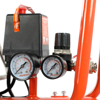 Компрессор поршневой Patriot WO 80-360 безмасляный 80л 2200Вт оранжевый - купить недорого с доставкой в интернет-магазине