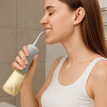 Ирригатор Kitfort КТ-5943 портатив. моностр. 2насад. серый/желтый - купить недорого с доставкой в интернет-магазине