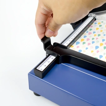 Резак сабельный Kw-Trio 3925 A4/15лист./310мм/ручн.прижим/защитный экран - купить недорого с доставкой в интернет-магазине