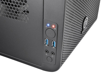 Корпус Thermaltake Core V1 черный без БП miniITX 2x80mm 1x120mm 1x140mm 2xUSB3.0 audio bott PSU - купить недорого с доставкой в интернет-магазине