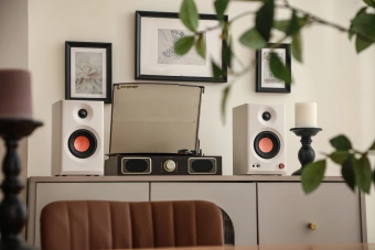 Колонки Edifier MR3 2.0 белый 36Вт BT - купить недорого с доставкой в интернет-магазине