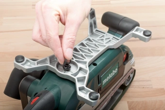 Шлифмашина ленточная Metabo BAE 75 - купить недорого с доставкой в интернет-магазине