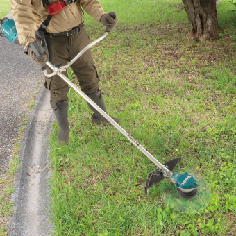 Триммер электрический Makita XGT аккум. 550Вт неразбор.штан. реж.эл.:леска/нож - купить недорого с доставкой в интернет-магазине