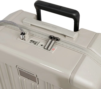 Чемодан Piquadro POP (BV4425POP/BE) 40x20x55см 31л. 2.87кг. поликарбонат бежевый - купить недорого с доставкой в интернет-магазине