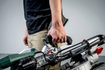 Торцовочная пила Metabo KGS 305 M 1600Вт 3700об/мин d=305мм - купить недорого с доставкой в интернет-магазине