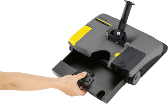 Пылесос-электровеник Karcher Professional EB 30/1 Li-ion 25Вт серый/желтый - купить недорого с доставкой в интернет-магазине