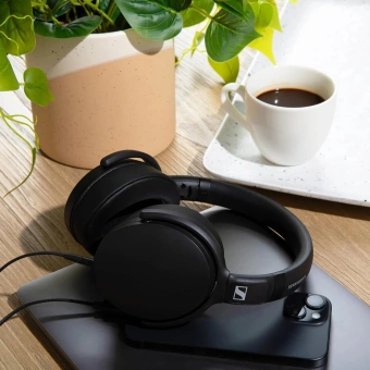 Гарнитура накладные Sennheiser HD 400 U 1.4м черный проводные в ушной раковине (800126) - купить недорого с доставкой в интернет-магазине