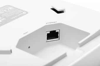Точка доступа TP-Link EAP223 AC1350 10/100/1000BASE-TX белый - купить недорого с доставкой в интернет-магазине