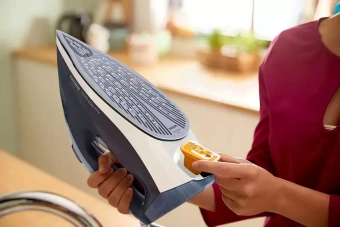 Утюг Philips DST7030/20 2800Вт синий - купить недорого с доставкой в интернет-магазине