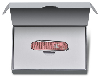 Нож перочинный Victorinox Classic Precious Alox (0.6221.405G) 58мм 5функц. розовый подар.коробка - купить недорого с доставкой в интернет-магазине