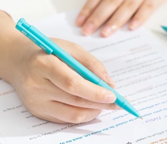 Ручка шариков. автоматическая Deli Daily EQ00330 голубой d=0.7мм син. черн. резин. манжета - купить недорого с доставкой в интернет-магазине