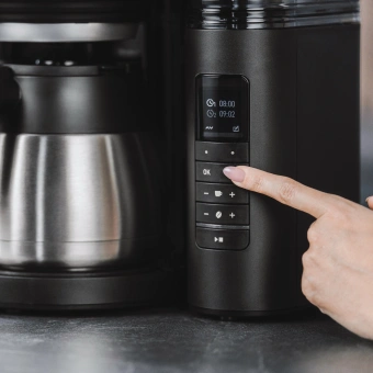 Кофеварка капельная Melitta Aromafresh 2 Grind & Brew черный - купить недорого с доставкой в интернет-магазине