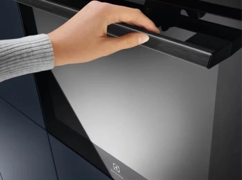 Духовой шкаф Электрический Electrolux EOD4P57H черный - купить недорого с доставкой в интернет-магазине