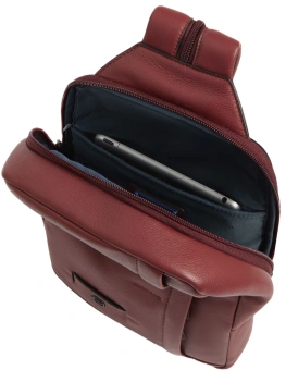 Рюкзак слинг Piquadro Russel CA6764W137/CU красное дерево натур.кожа - купить недорого с доставкой в интернет-магазине