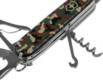 Нож перочинный Victorinox Huntsman (1.3713.94) 91мм 15функц. камуфляж карт.коробка - купить недорого с доставкой в интернет-магазине