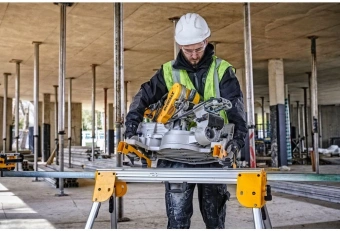 Стойка для торц.пил DeWalt DE7033 серебристый - купить недорого с доставкой в интернет-магазине