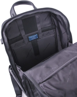 Рюкзак Piquadro Than CA6609S135/N черный кожа - купить недорого с доставкой в интернет-магазине