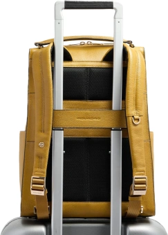 Рюкзак женский Piquadro Patricia CA6772W140/G горчичный натур.кожа - купить недорого с доставкой в интернет-магазине